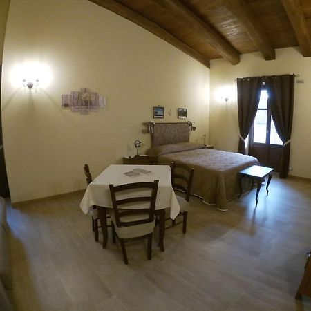 Agriturismo Locanda Dei Cacciatori ドリアーニ エクステリア 写真