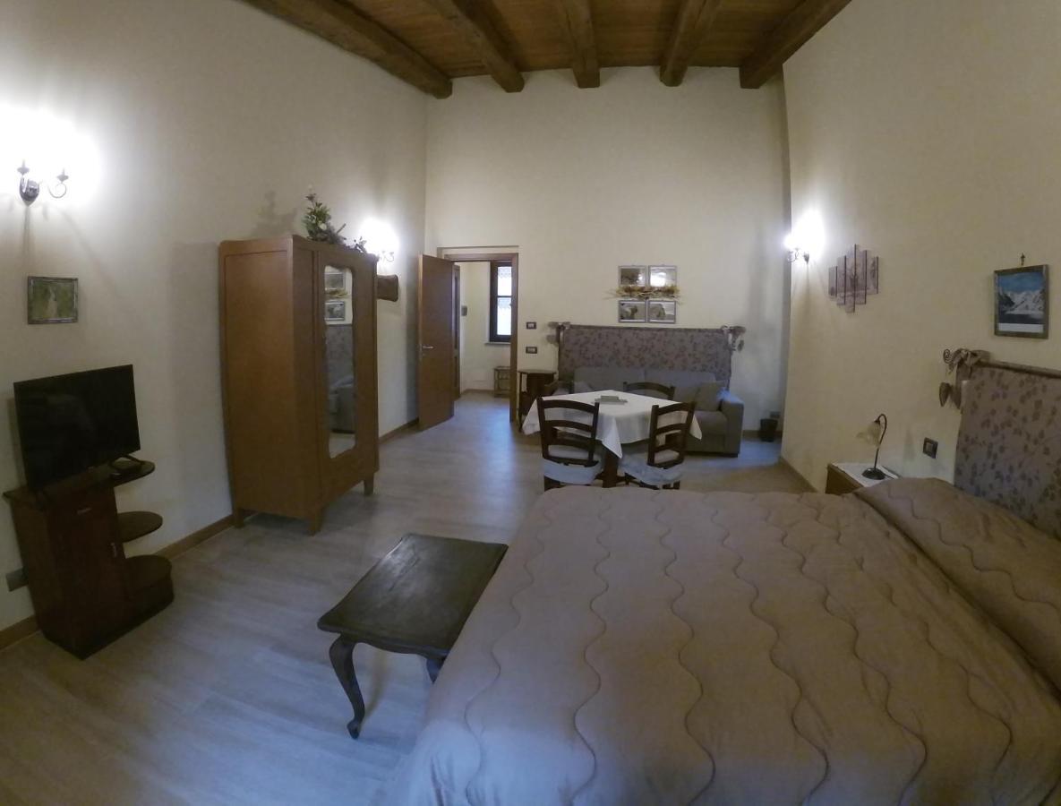 Agriturismo Locanda Dei Cacciatori ドリアーニ エクステリア 写真